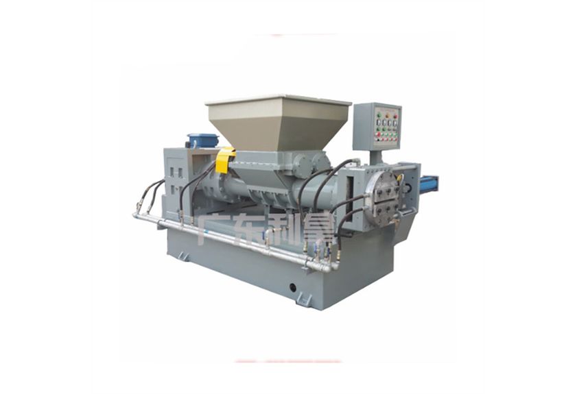 廣東利拿實業：電線電纜壓出機的領先技術與應用