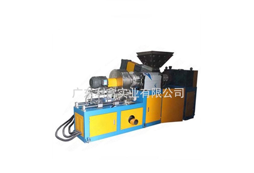 廣東利拿實業(yè)：引領雙螺桿擠出造粒機技術革新